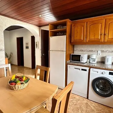 Chloe's House A dos Cunhados