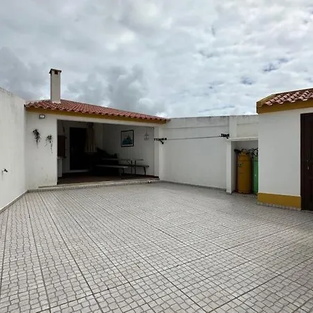 Сasa de vacaciones Chloe's House A dos Cunhados